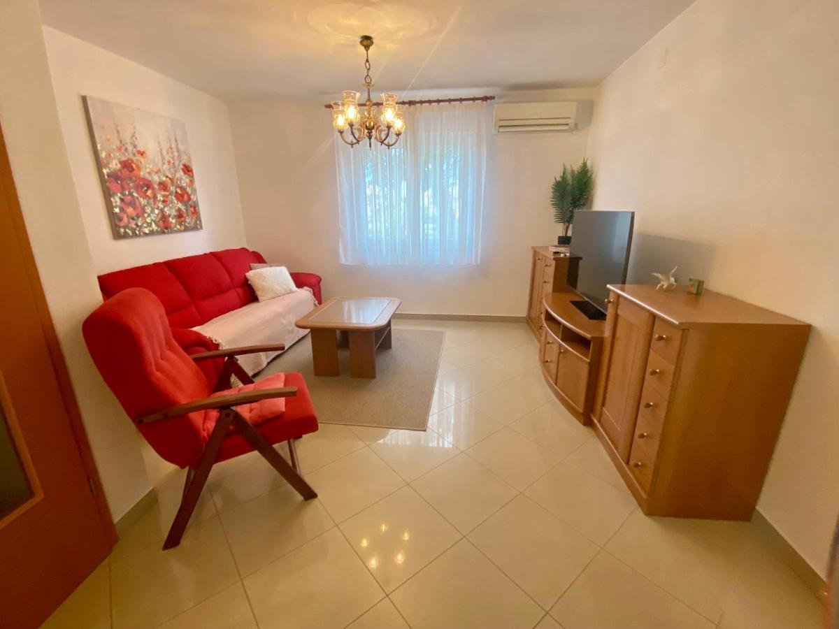 Apartment Noel Fažana Eksteriør billede